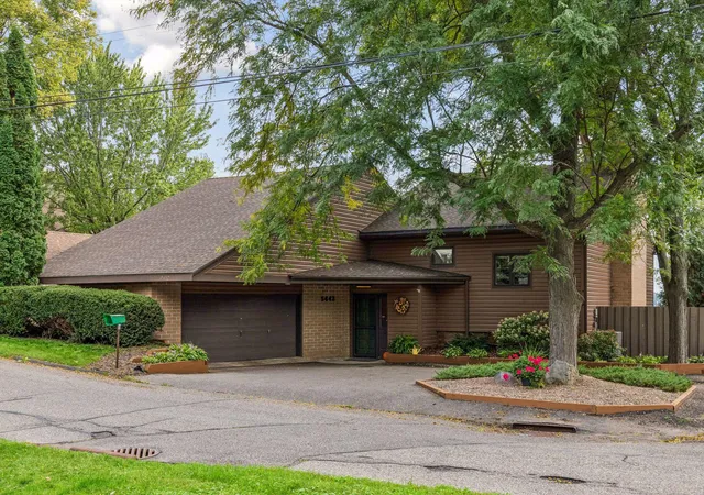 Photo 4 of Single family home for sale at 5442 Mayview Rd, Minnetonka, MN 55345 | MLS# 7101363 | Listing updated on 2026-10-03