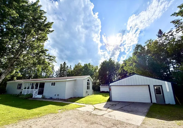 Homes for sale in Williams, MN | 1713 County Road 2 Nw, Williams, MN 56686 | MLS# 7101398