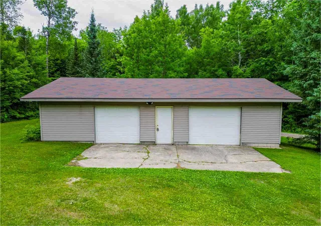 Homes for sale in Hibbing, MN | 26752 County Road 16, Hibbing, MN 55746 | MLS# 7101399