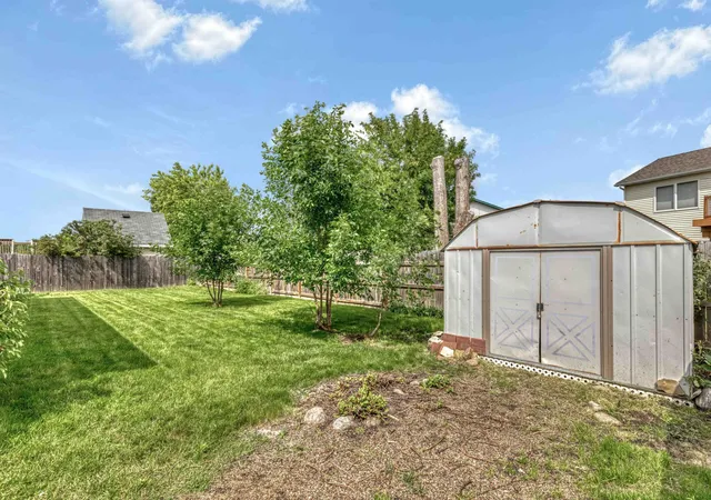 Homes for sale in West Fargo, ND | 1707 Huntington Dr, West Fargo, ND 58078 | MLS# 7101401