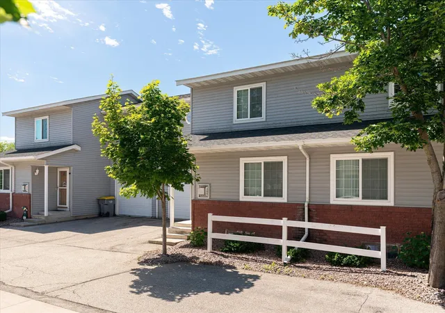 19th image of 808 Cedar Dr #B, La Crescent, MN 55947 | MLS# 7101408
