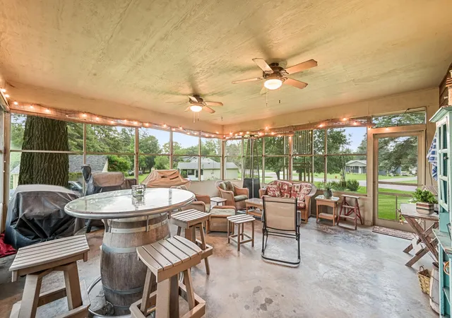 Photo 4 of Single family home for sale at 101 Anglewood Dr, Kenyon, MN 55946 | MLS# 7101418 | Listing updated on 2026-09-02
