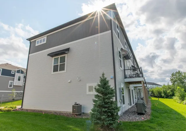 Photo 3 of Sale Pending at 8658 London Cir Ne #E, Minneapolis, MN 55449 | MLS# 7101456 | Listing updated on 2026-09-16
