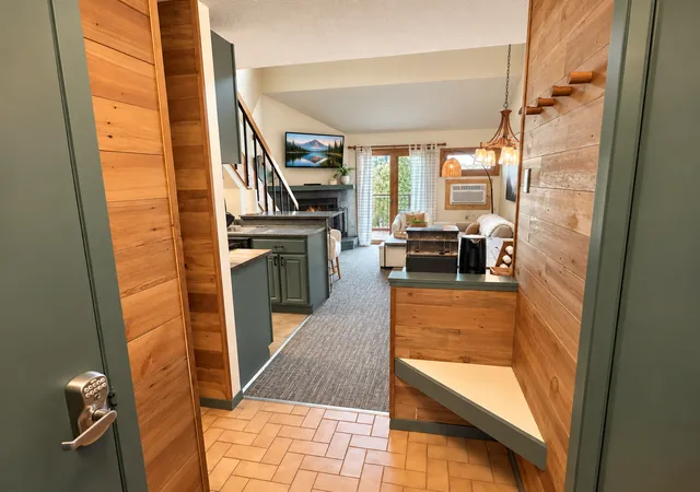 Photo 3 of Condo for sale at 135 Brg Run Ln #B, Lutsen, MN 55612 | MLS# 7101471 | Listing updated on 2026-10-23
