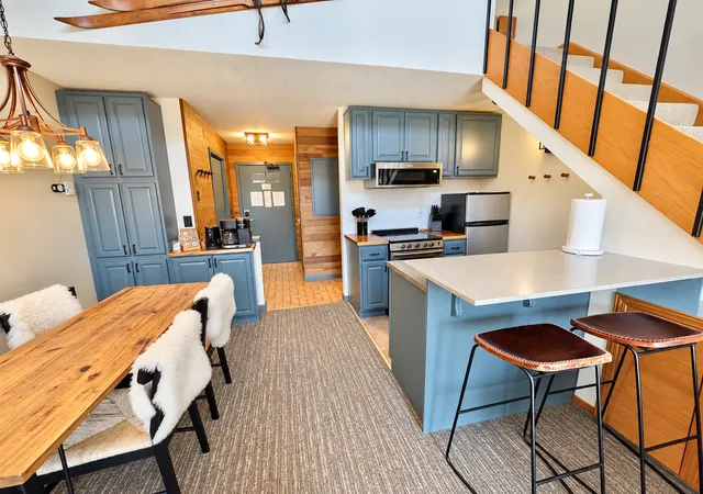Listing Photo 5 - Condo for sale in building located at 135 Brg Run Ln, Lutsen, MN 55612 - Unit #B