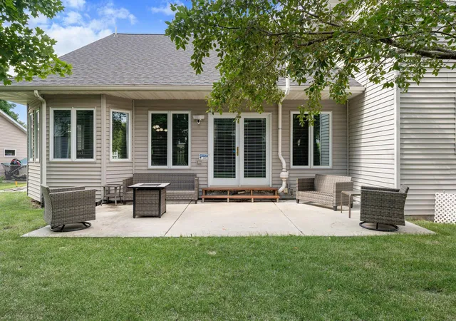 Homes for sale in Faribault, MN | 1329 Springwood Ln, Faribault, MN 55021 | MLS# 7101493