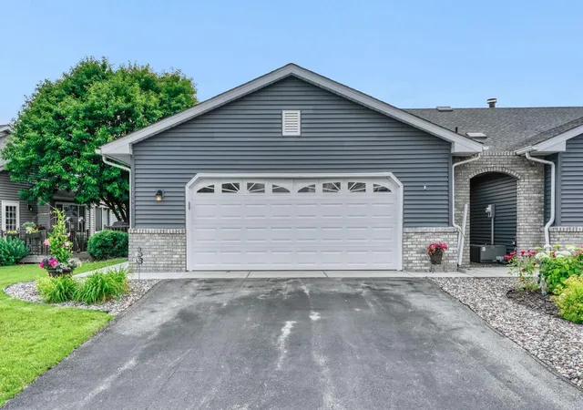 Homes for sale in Forest Lake, MN | 7247 218th Street Wy N, Forest Lake, MN 55025 | MLS# 7101494