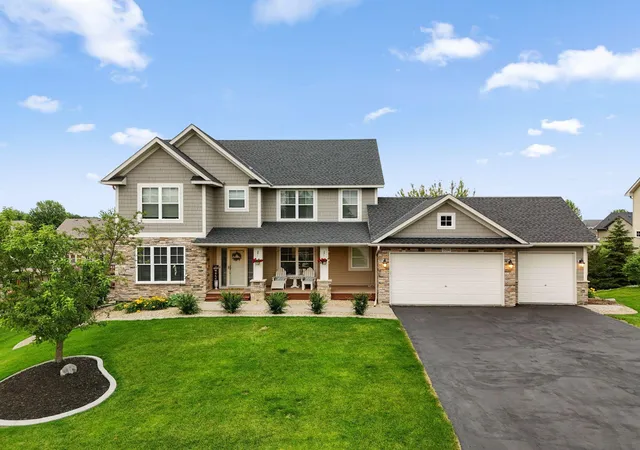 1st image of 17594 Heidelberg Wy, Lakeville, MN 55044 | MLS# 7101531