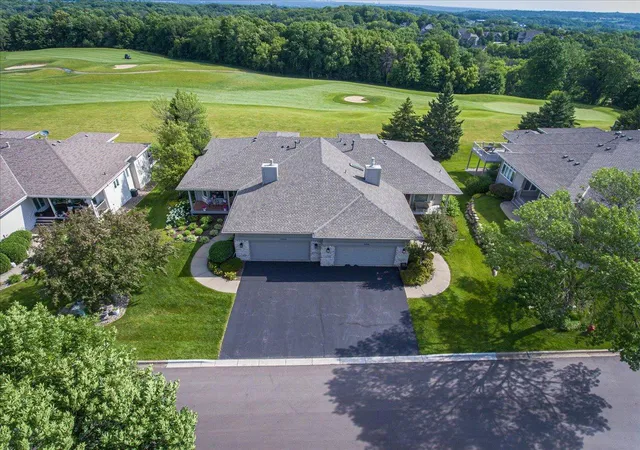 1st image of 3084 Wilds Ridge Ct Nw, Prior Lake, MN 55372 | MLS# 7101558