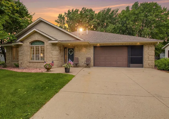 Photo 1 of Single family home for sale at 2204 20th Street Sw, Willmar, MN 56201 | MLS# 7101563 | Listing updated on 2026-09-01