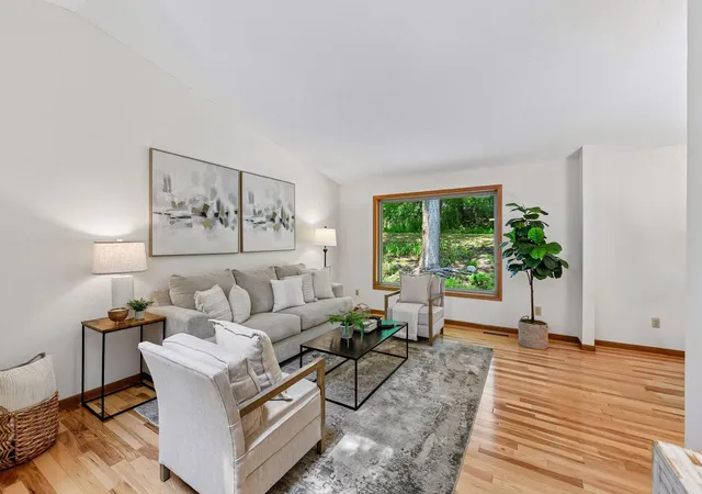 Photo 2 of Sale Pending at 14810 Lloyds Dr, Minnetonka, MN 55345 | MLS# 7101573 | Listing updated on 2026-08-24