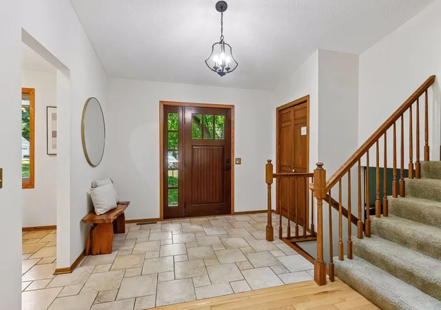 Photo 3 of Sale Pending at 14810 Lloyds Dr, Minnetonka, MN 55345 | MLS# 7101573 | Listing updated on 2026-08-24