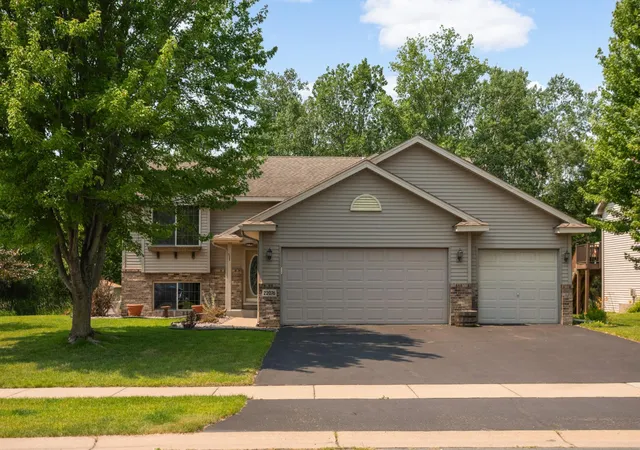 Homes for sale in Forest Lake, MN | 22076 Ethan Ave, Forest Lake, MN 55025 | MLS# 7101623