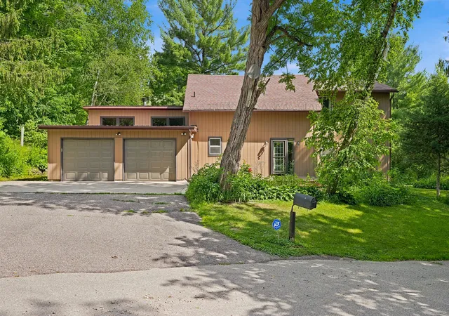 1st image of 146 Green Spring Rd, Red Wing, MN 55066 | MLS# 7101654
