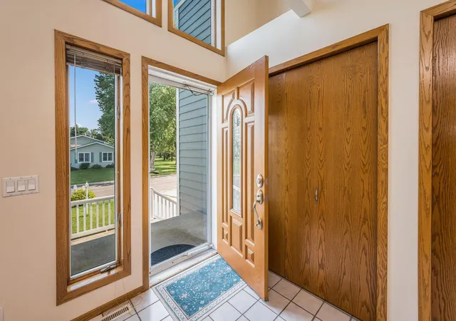 Homes for sale in Fairmont, MN | 3801 Cedar Park Rd, Fairmont, MN 56031 | MLS# 7101660