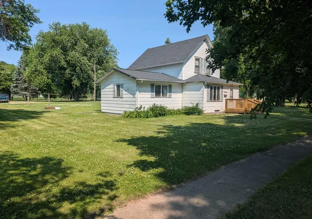 Homes for sale in Montevideo, MN | 503 Wilkins St, Montevideo, MN 56265 | MLS# 7101684