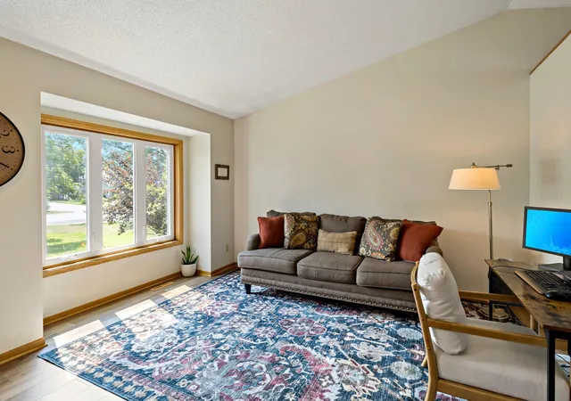 2nd image of 1228 Heritage Dr, Shakopee, MN 55379 | MLS# 7101699
