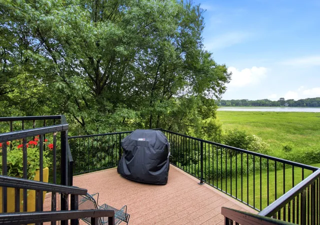 Homes for sale in Minnetonka, MN | 14319 Stewart Ln #207, Minnetonka, MN 55345 | MLS# 7101718