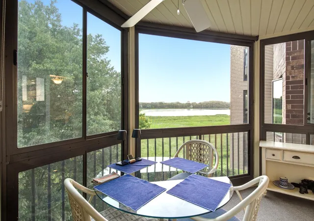 Homes for sale in Minnetonka, MN | 14319 Stewart Ln #207, Minnetonka, MN 55345 | MLS# 7101718