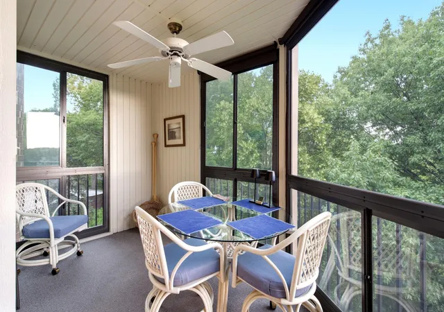 Homes for sale in Minnetonka, MN | 14319 Stewart Ln #207, Minnetonka, MN 55345 | MLS# 7101718