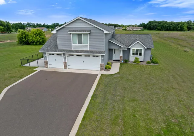 1st image of 15304 290th Ave Nw, Zimmerman, MN 55398 | MLS# 7101720