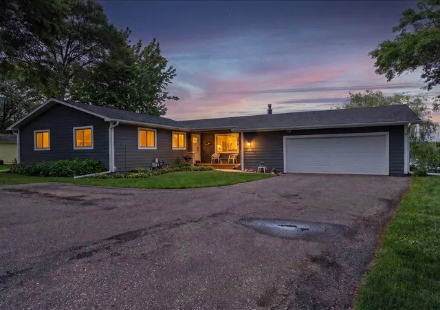 53rd image of 14390 Shoreview Dr, Baxter, MN 56425 | MLS# 7101725