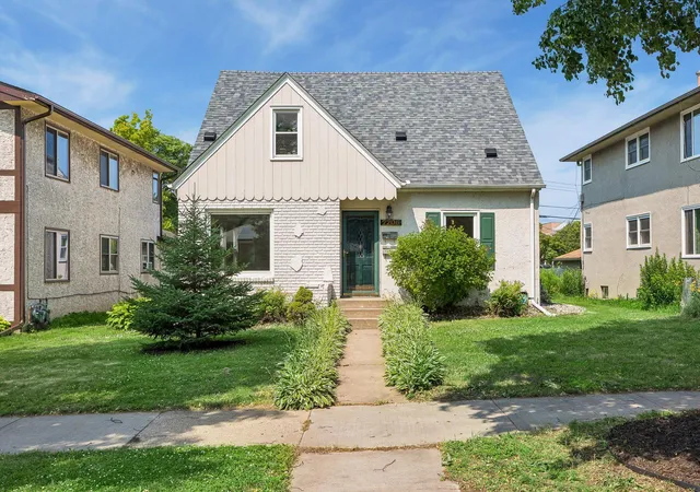 Homes for sale in Minneapolis, MN | 2206 Arthur St Ne, Minneapolis, MN 55418 | MLS# 7101743