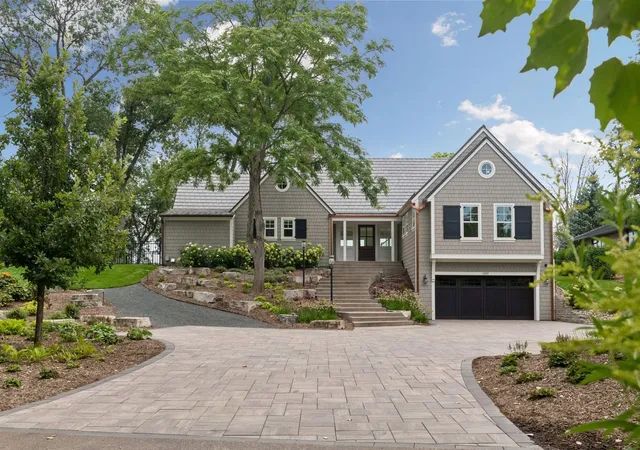 Photo 1 of Single family home for sale at 1397 Orono Ln, Wayzata, MN 55391 | MLS# 7101751 | Listing updated on 2026-10-07