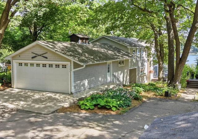 Photo 3 of Sale Pending at 16099 Northwood Rd NW, Prior Lake, MN 55372 | MLS# 7101779 | Listing updated on 2026-08-12