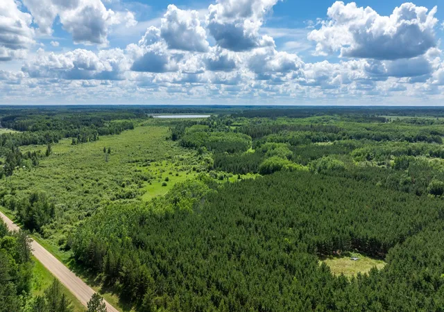 Photo 3 of Sale Pending at 22415 Wilderness Dr, Verndale, MN 56481 | MLS# 7101809 | Listing updated on 2026-08-17