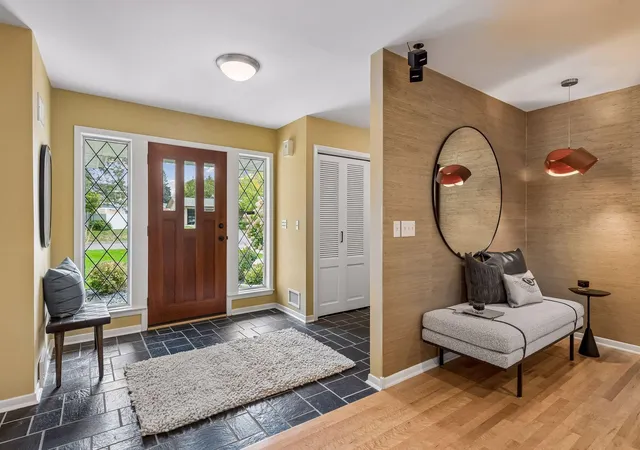 Photo 2 of Sale Pending at 2516 Monterey Ave S, Minneapolis, MN 55416 | MLS# 7101815 | Listing updated on 2026-10-09