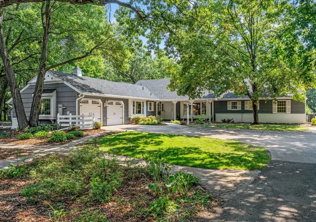 1st image of 8211 River Acres Rd, Cottage Grove, MN 55016 | MLS# 7101822