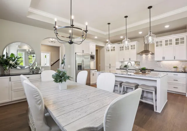 4th image of 3717 Queensland Ln N, Minneapolis, MN 55446 | MLS# 7101855