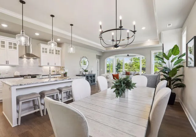 1st image of 3818 Queensland Cir N, Minneapolis, MN 55446 | MLS# 7101866