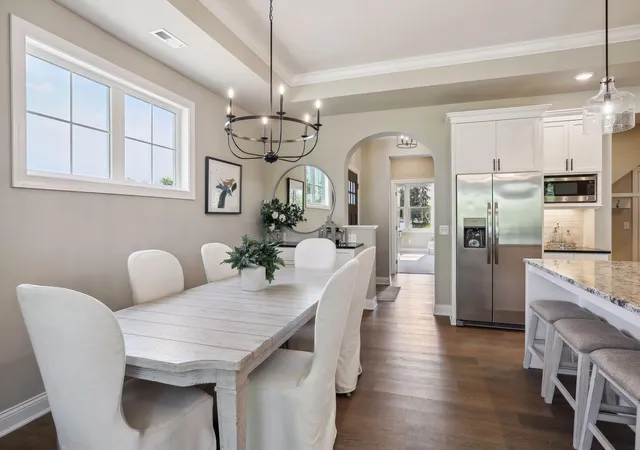 2nd image of 3818 Queensland Cir N, Minneapolis, MN 55446 | MLS# 7101866