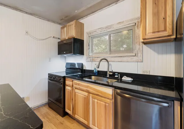 Photo 4 of Sale Pending at 411 21st Street, Cloquet, MN 55720 | MLS# 7101876 | Listing updated on 2026-09-22