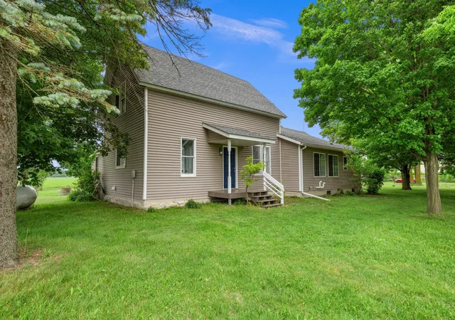 Photo 3 of Single family home for sale at 2749 210th Street, Luck, WI 54853 | MLS# 7101890 | Listing updated on 2026-09-02