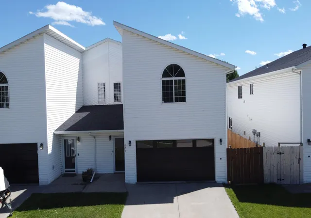 Homes for sale in West Fargo, ND | 825 12th Ave W, West Fargo, ND 58078 | MLS# 7101892
