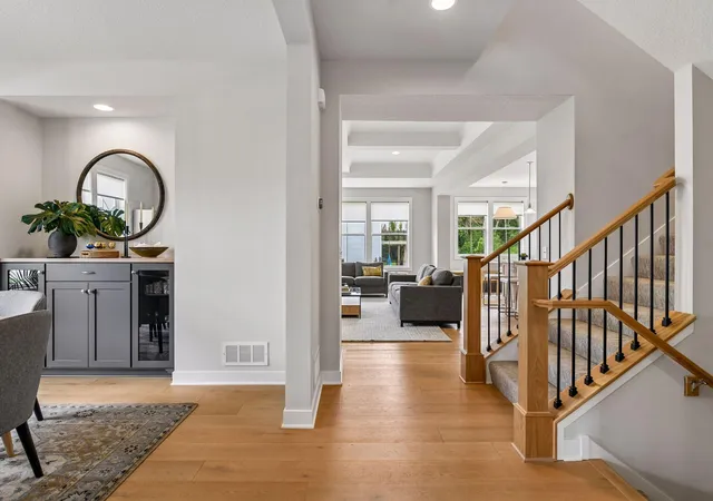 3rd image of 5500 Rolling Hills Pkwy, Chaska, MN 55318 | MLS# 7101894