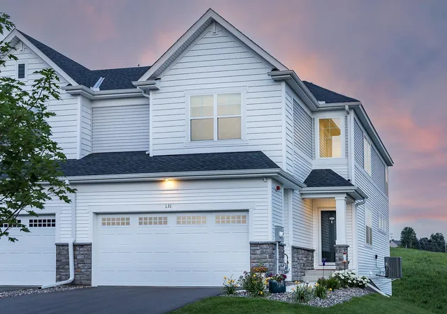 Photo 1 of Single family home for sale at 131 Huntington Dr, Waconia, MN 55387 | MLS# 7101923 | Listing updated on 2026-09-14