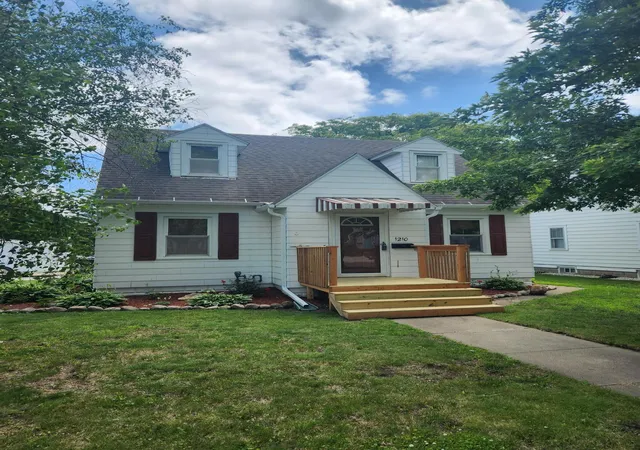1st image of 1210 10th St Nw, Austin, MN 55912 | MLS# 7101926