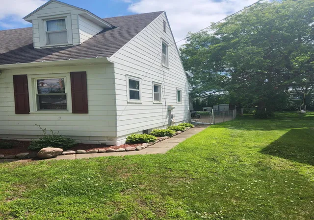 5th image of 1210 10Th St Nw, Austin, MN 55912 | MLS# 7101926