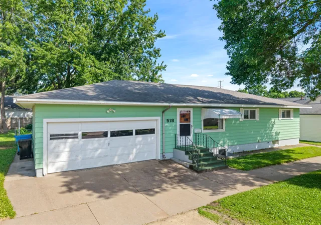 2nd image of 518 High Forest St, Winona, MN 55987 | MLS# 7101930
