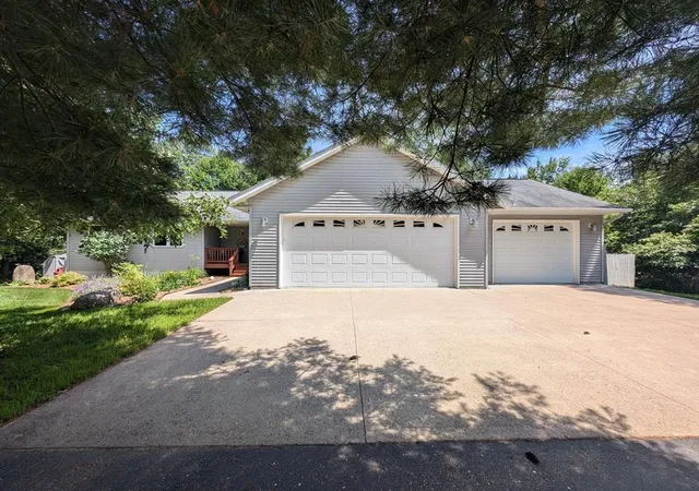 2nd image of 29756 Red Pine Dr, Pequot Lakes, MN 56472 | MLS# 7101959