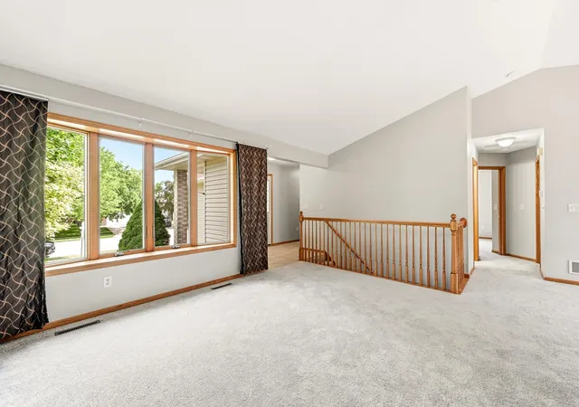 5th image of 3328 Dorset Ln Nw, Rochester, MN 55901 | MLS# 7101973
