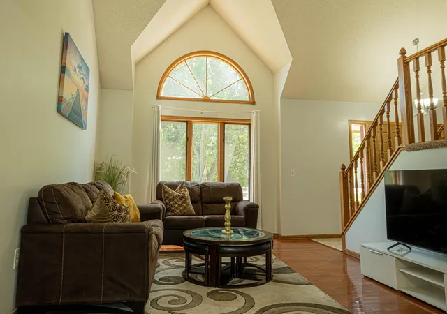 Photo 4 of Single family home for sale at 5440 Riverwood Ln, Savage, MN 55378 | MLS# 7101982 | Listing updated on 2026-08-21