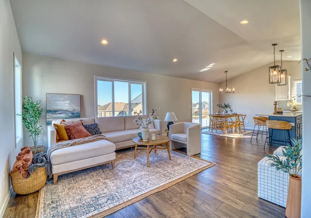 Photo 3 of Single family home for sale at 6807 Belding Dr S, Fargo, ND 58104 | MLS# 7102001 | Listing updated on 2026-09-02