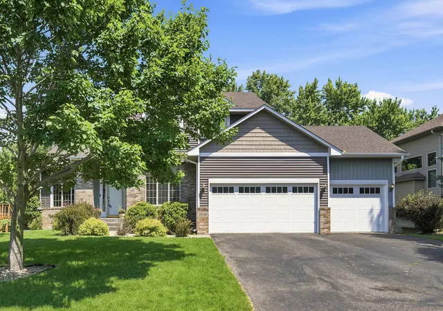 1st image of 10190 Noble Ct N, Minneapolis, MN 55443 | MLS# 7102039