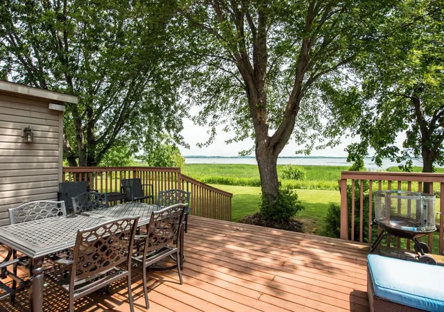 Homes for sale in Osakis, MN | 1009 County Road 10 Ne, Osakis, MN 56360 | MLS# 7102057
