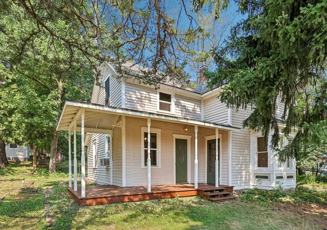 1st image of 3032 Saint Croix Trl S, Afton, MN 55001 | MLS# 7102060